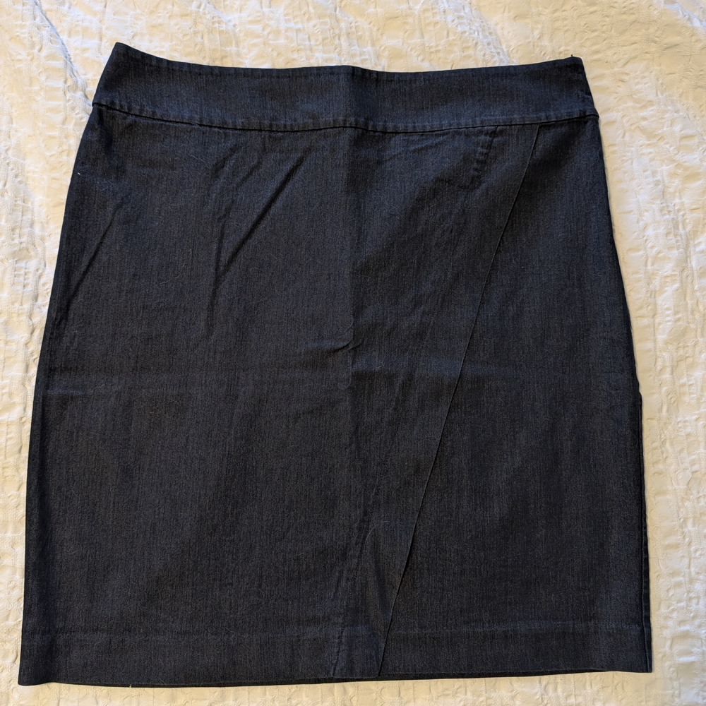 Ann Taylor Navy Chambray Pencil Skirt